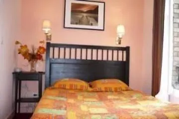 De L'alma By Malone Hotel