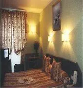 De L'alma By Malone Hotel